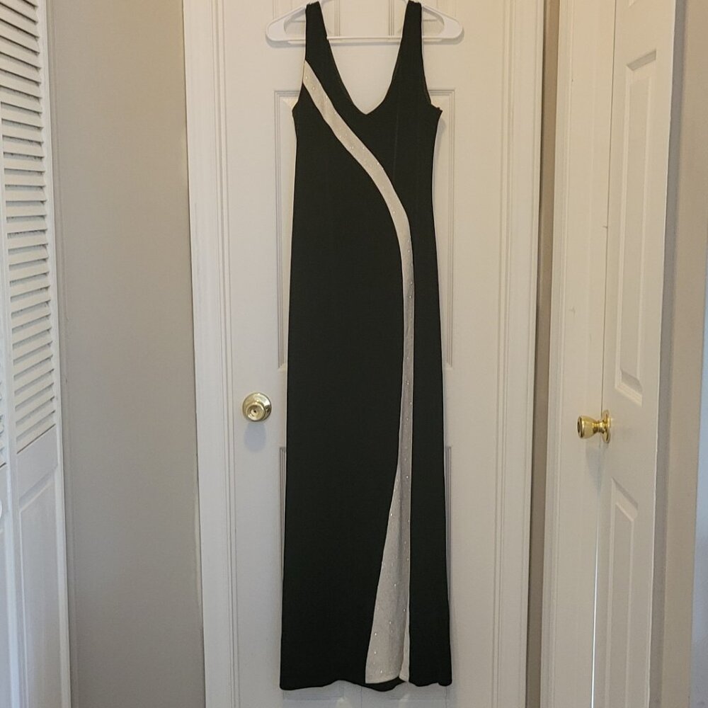 Blondie Nites by Jaslene Black & White Evening Gown size 13